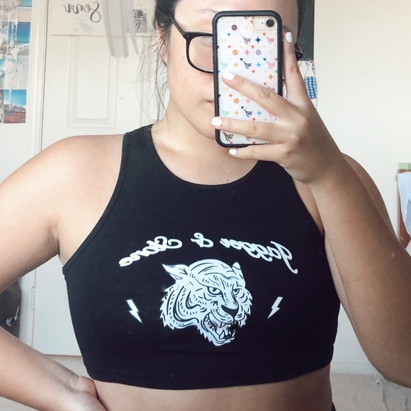 OUTFIT!! - Picture 2 of 3